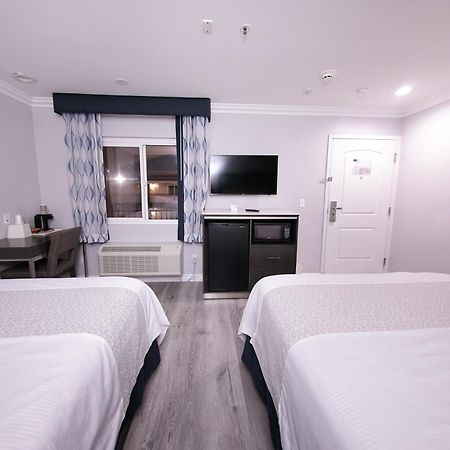 Travelodge Inn & Suites By Wyndham ווסט קובינה חדר תמונה
